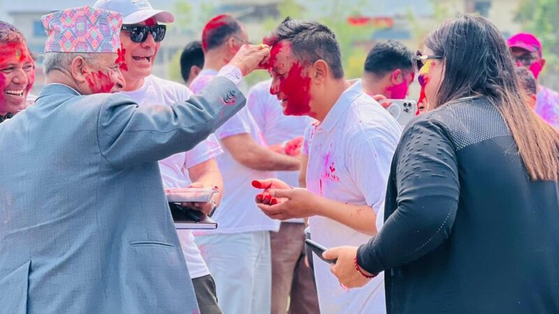 दमाैली इकाईकाे हाेली विशेष कार्यक्रमकाे व्यास नगरप्रमुख न्याैपाने द्वारा उद्घाटन: