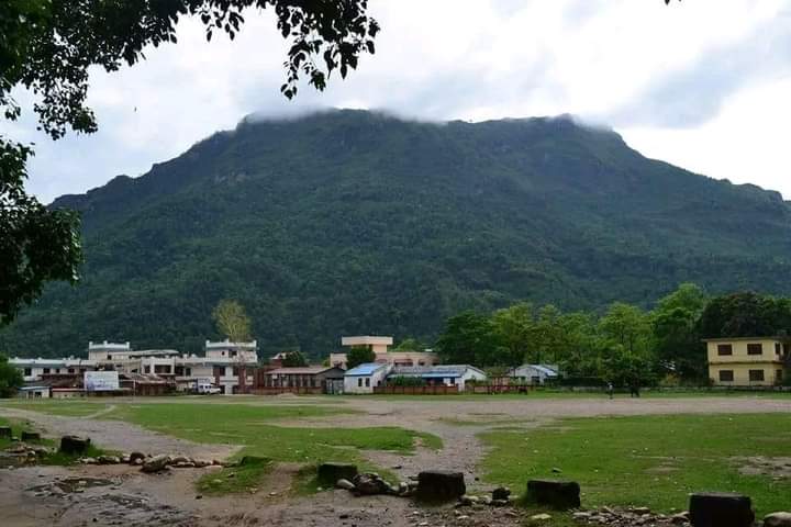 दमाैलीमा फुटबल मैदान नहुँदा प्रदेश स्तरीय महिला फुटबल भिमादमा हुने !