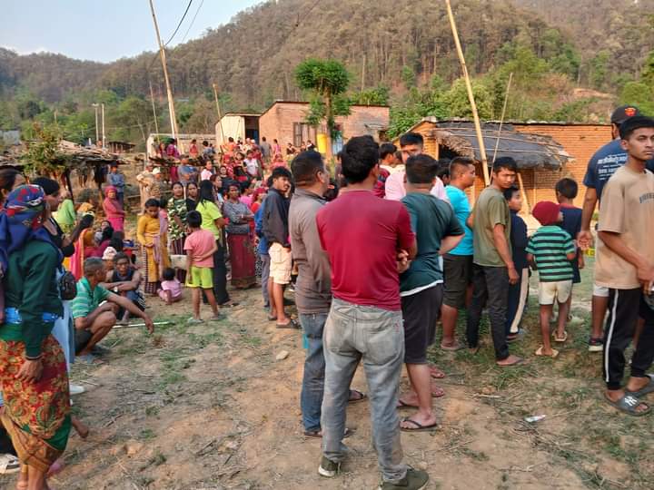 व्यास ५ मा श्रीमानले दाउले हानि गरे श्रीमतीको हत्या: