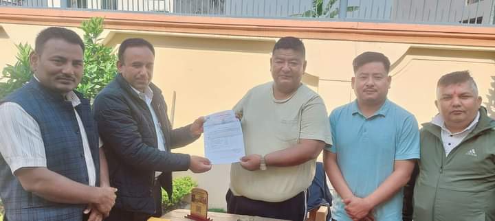 बन्दिपुरकाे बिकासकाे लागि पुर्व मन्त्री श्रेष्ठ सँग भेटघाट: