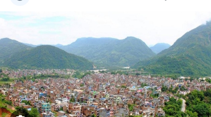 दमाैलीमा ५५ सय जना मानिस परिक्षा दिन आउँदा यहाँका हाेटल भरिभराउ