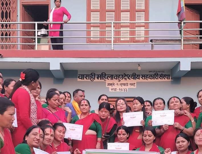 म्याग्देका महिलालाइ १५ दिने मादल बजाउने तालिम