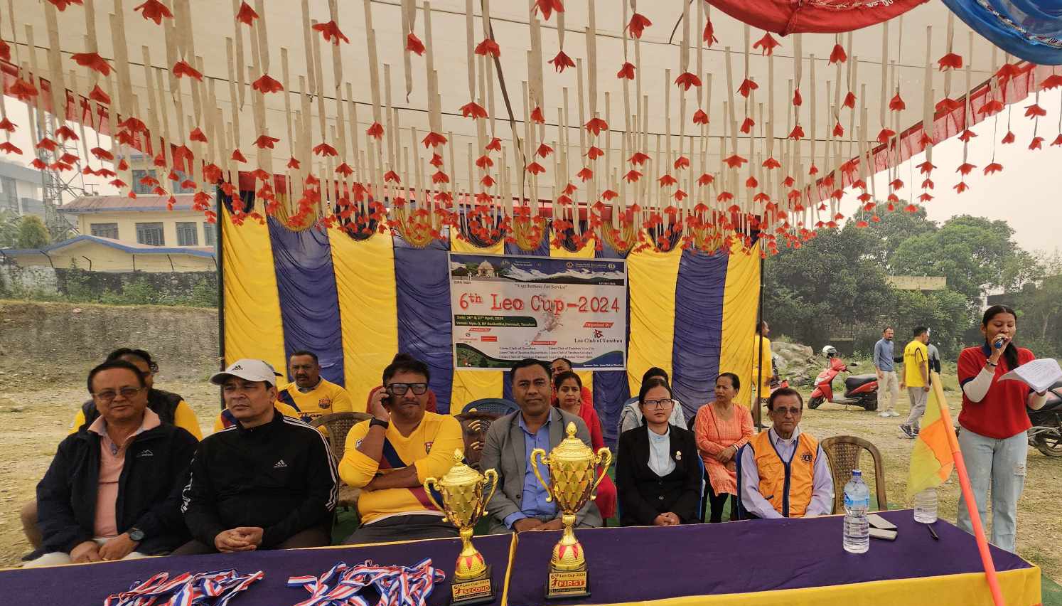 लियो कप फुटबलको ऋषिङ्ग गाउँपालिका अध्यक्ष श्रेष्ठ द्वारा उद्घाटन