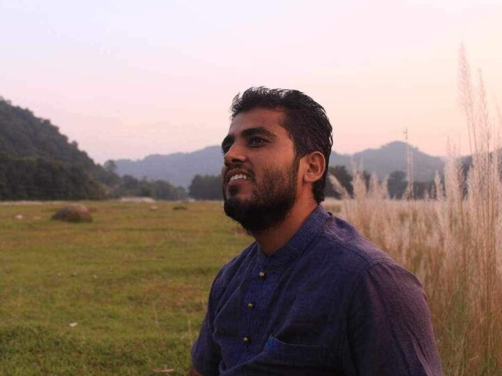 कविता शिर्षक : ” म गाउँ गएकाे थिए”