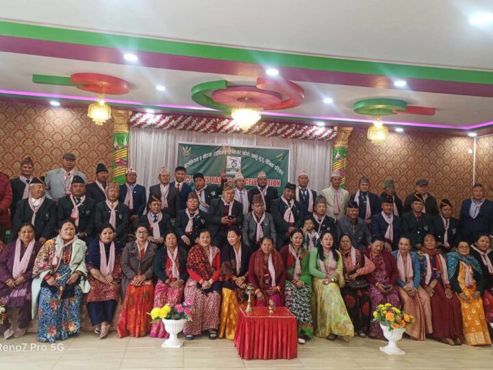 नयाँ वर्षमा ६ वटालियन ५ गाेरखा राइफल्स भूपू हरूकाे शुभकामना आदानप्रदान !