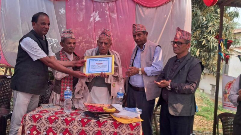 महाकाव्य लेखनका लागि साहित्यिक संकल्प र अनुष्ठान