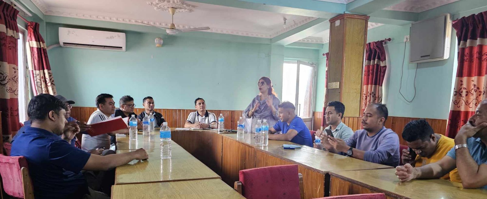 दमाैली इकाई द्वारा शुभकामना आदानप्रदान एवम् क्यालेन्डर विमाेचन: