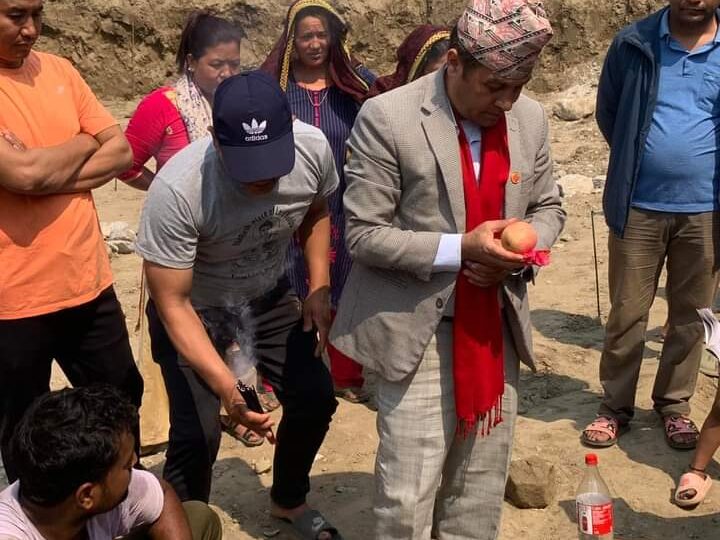 भानु स्वास्थ्य चाैकिकाे नगरप्रमुख त्रिपाठी द्वारा शिलान्यास: