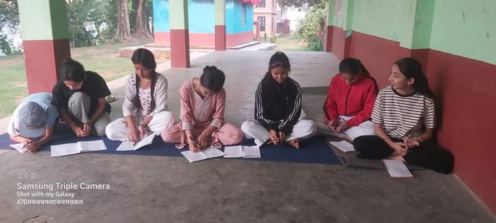 नेवारी भाषा सिकाउँदै नेवा दवु गुठी समन्वय समिति