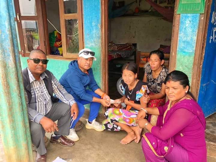 एपेन्डिक्स बिरामी सलिनालाई सहयोग जुट्ने क्रम तिव्र
