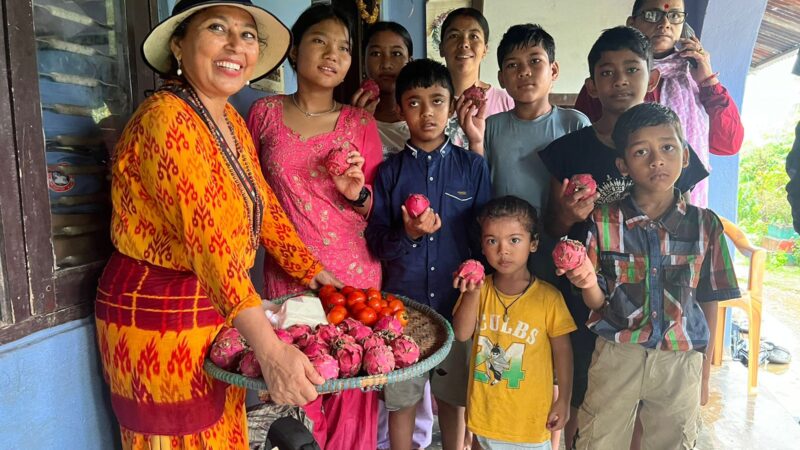 उज्यालो घर (बालगृह) का लागि कल्पना गाैलीकाे खाद्यान्न सहयोग