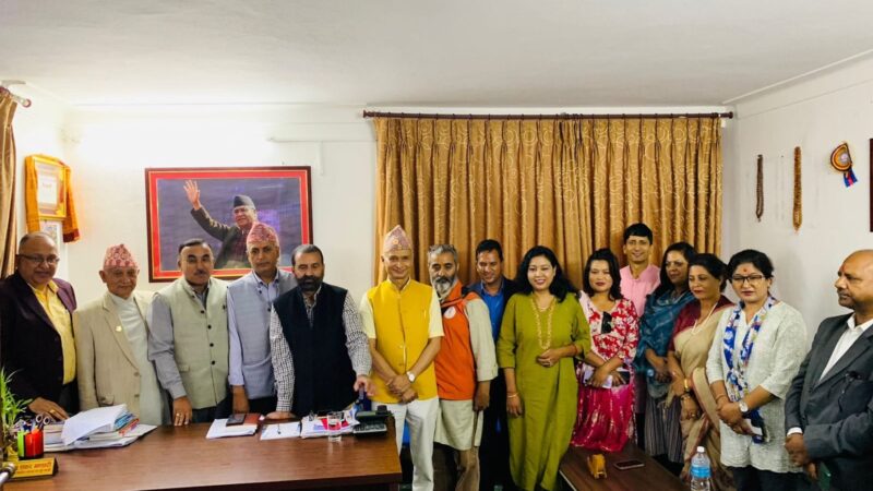 नयाँ सरकार निर्माणको पूर्वसन्ध्यामा कांग्रेसका हिन्दूवादी नेताहरु एकजुट