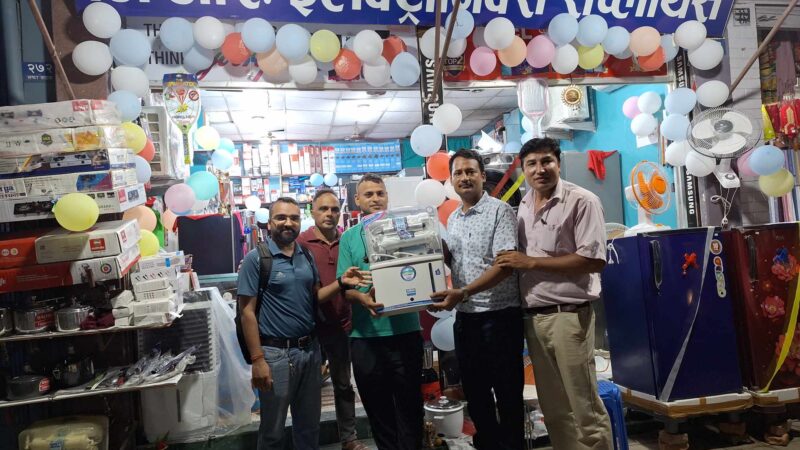 जिआर इलेक्ट्रोनिक्स द्वारा पत्रकार महासङ्घ तनहुँलाई वाटर प्युरिफायर सहयोग