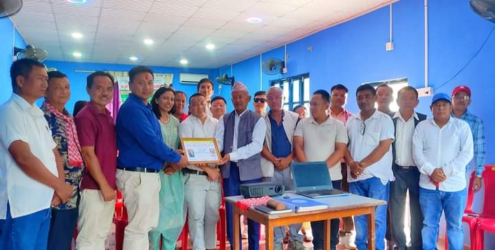 विश्व आदिवासी जनजाति दिवसको सन्दर्भमा दमाैलीमा अभिमुखिकरण तालिम