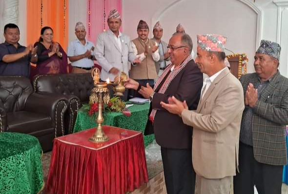 तनहुँका सरकारी कार्यालयहरुको बार्षिक समिक्षा दमाैलीमा सुरु