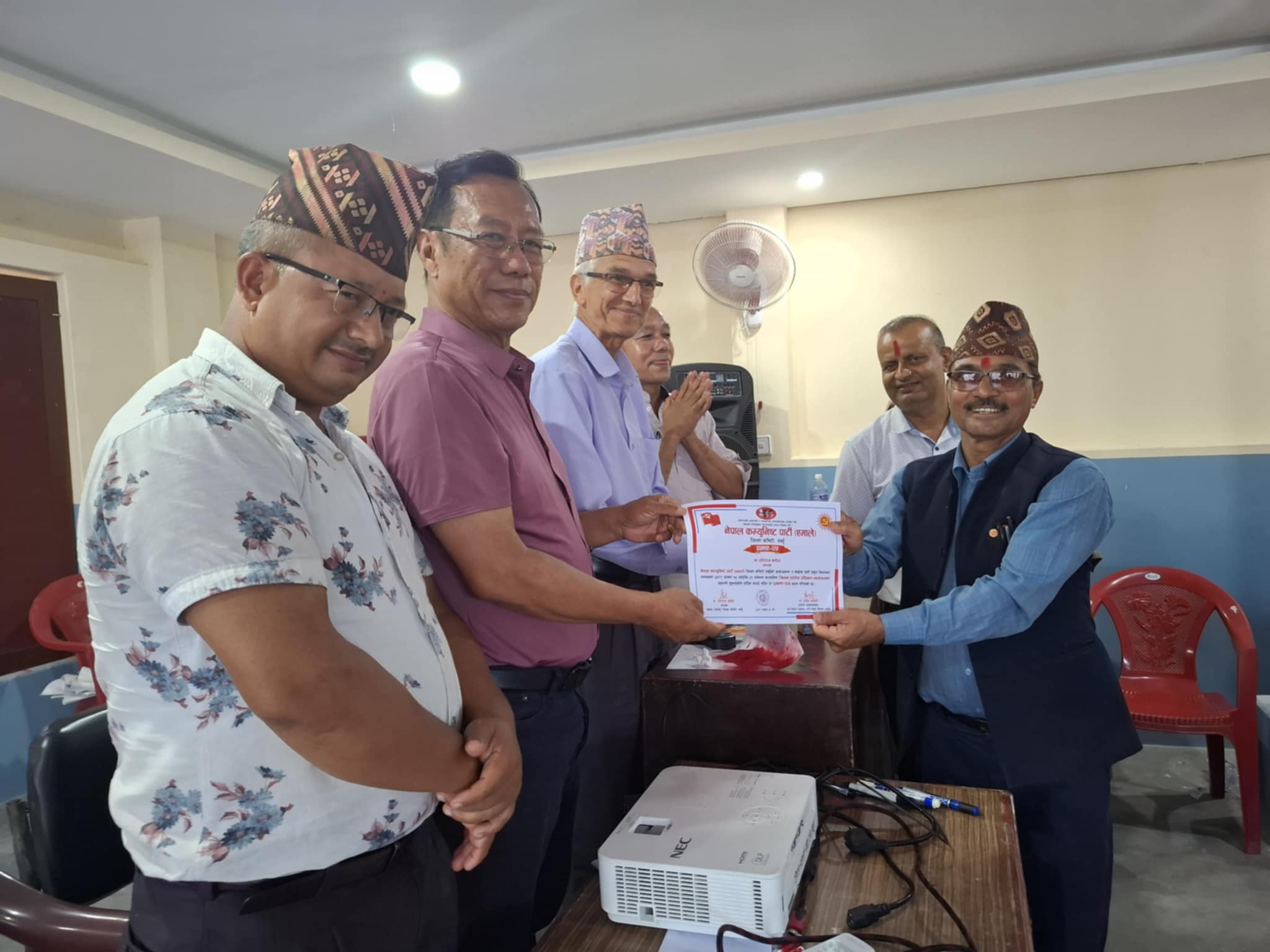 एमाले तनहुँकाे तीन दिने जिल्ला स्तरीय प्रशिक्षण कार्यक्रम सम्पन्न