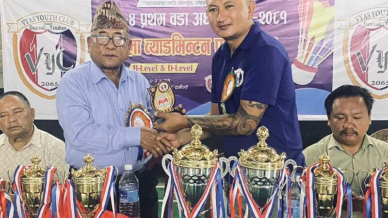 प्रथम वडाअध्यक्ष कप ब्याडमिन्टनकाे फाइनल साेमबार