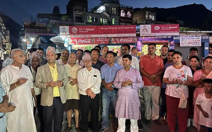 गणेशमान सिंहकाे स्मृति दिवसमा तरुण दल व्यास नगरकाे दिप प्रज्वलन