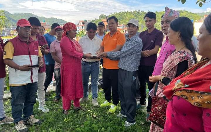 जिफन्ट तनहुँ द्वारा मुटु तथा क्यान्सर पीडितलाई आर्थिक सहयोग