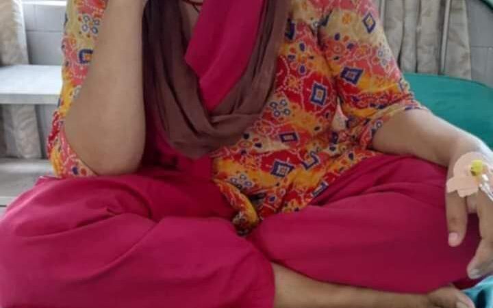 आमालाइ क्यान्सर भए पछी ५ र ९ बर्षिय छाेरीकाे बिलाैना , आमालाइ बचाइदिनुहाेस्