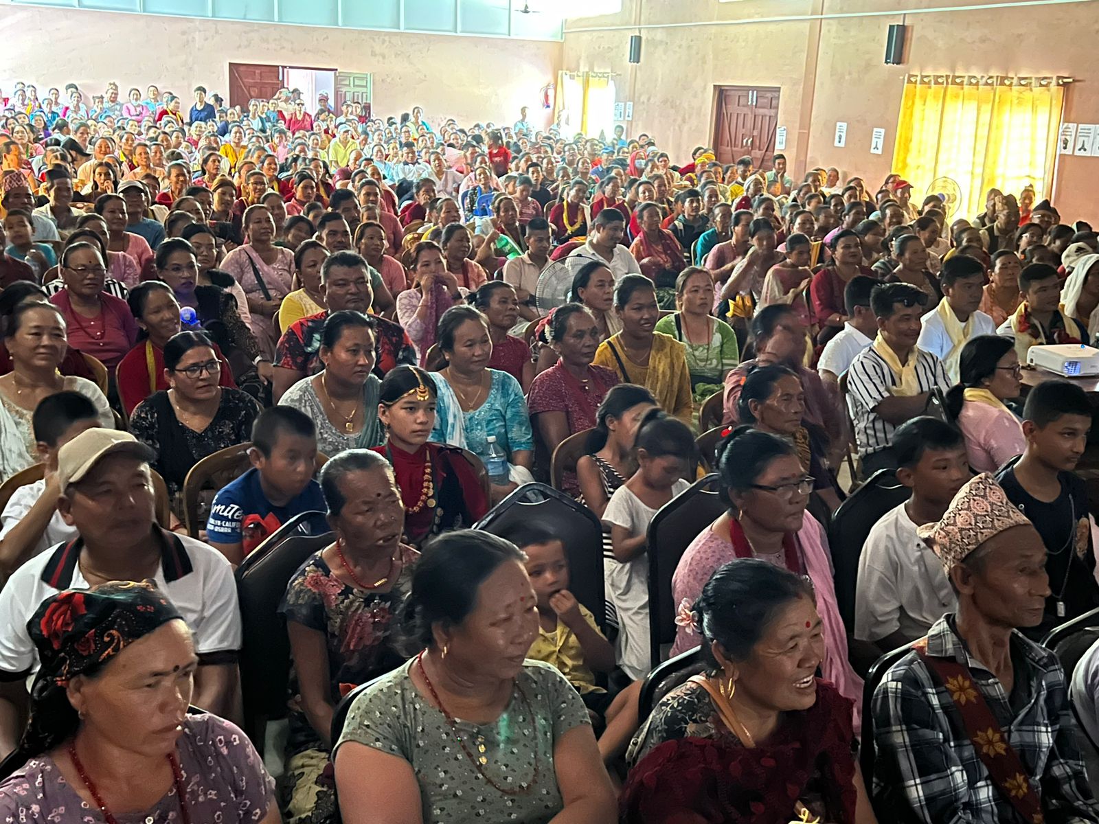म्याग्देमा हजारौं दर्सकले हेरे चलचित्र ” दिलसरा “