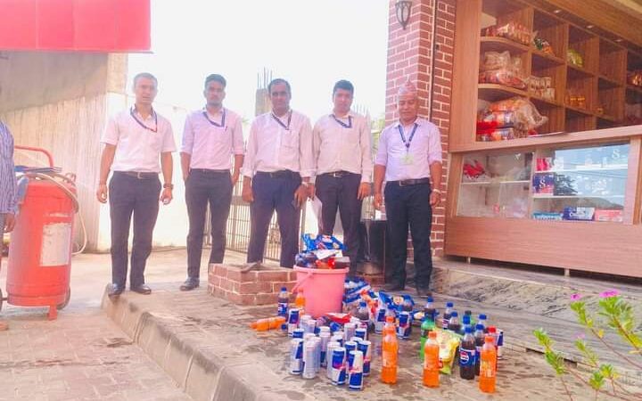 तनहुँमा भएको बजार अनुगमनमा म्याद नाघेका तथा प्रतिवन्धित पेय पदार्थ नस्ट