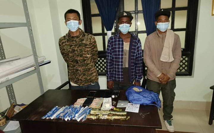 लागु औषध सहित भानु र बन्दीपुरका परियार , तामाङ र कायस्थ पक्राउ