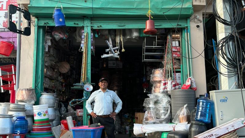 दमाैलीकाे न्यु अधिकारी भाँडा पसलले ल्यायो दशैँ, तिहार अफरै अफर