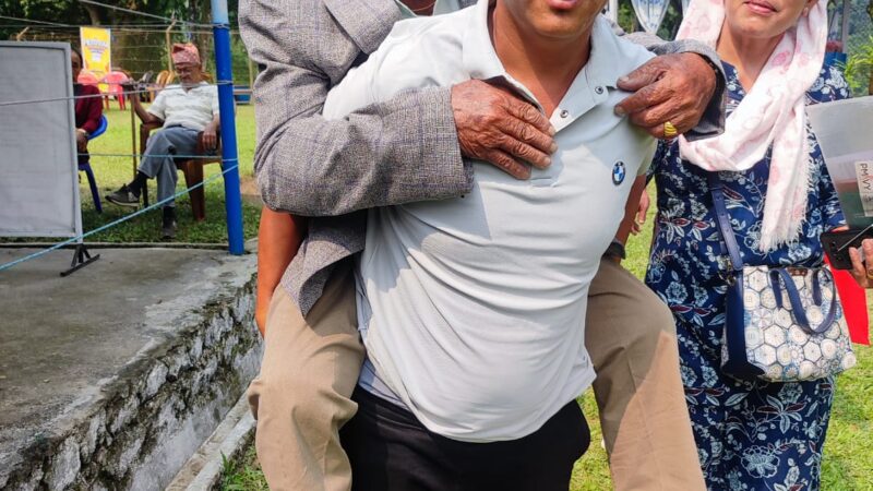 तुरतुरे क्याम्प बाट भूपू  सैनिकहरू १५ सयले गरे नवीकरण