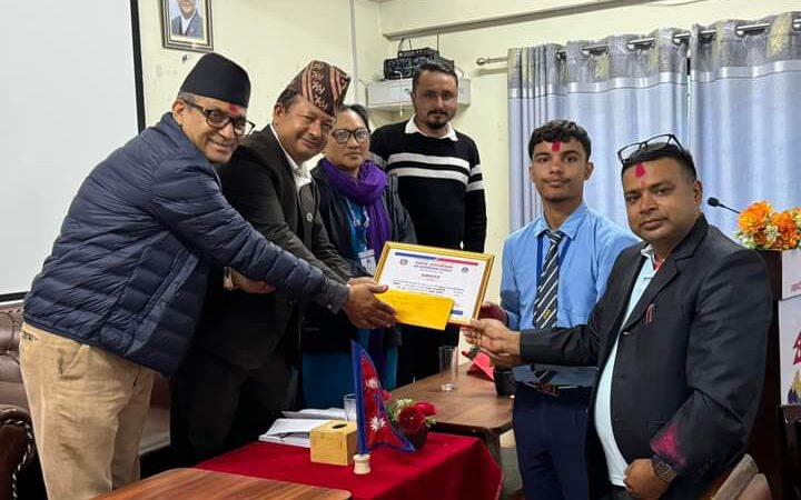 म्याग्दे गाउँपालिका माध्यमिक तह स्तरीय निबन्ध प्रतियोगितामा राधा माविका पण्डित प्रथम
