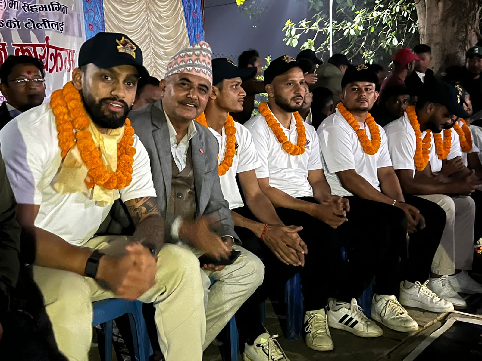 पाेखरा एभेन्जर्सकाे टाेलीलाइ दमाैलीमा सम्मान