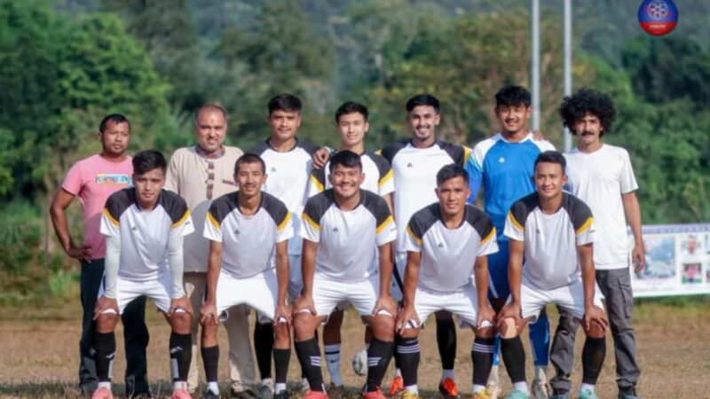 दमाैलीलाइ हराउँदै सिसाघाटमा भएको फुटबलकाे उपाधि सिसाघाट एफसी लाई