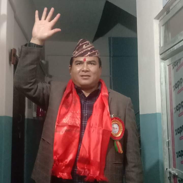 व्यास नगरपालिकाकाे प्रवक्तामा सुरेश थापा