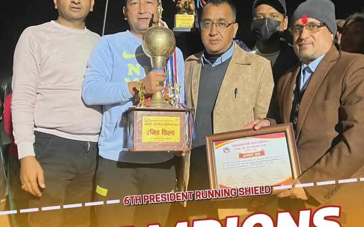 शुक्लागण्डकी नगरपालिका स्तरीय राष्ट्रपति रनिङ शिल्डकाे उपाधि पञ्चमुनिदेव लाइ