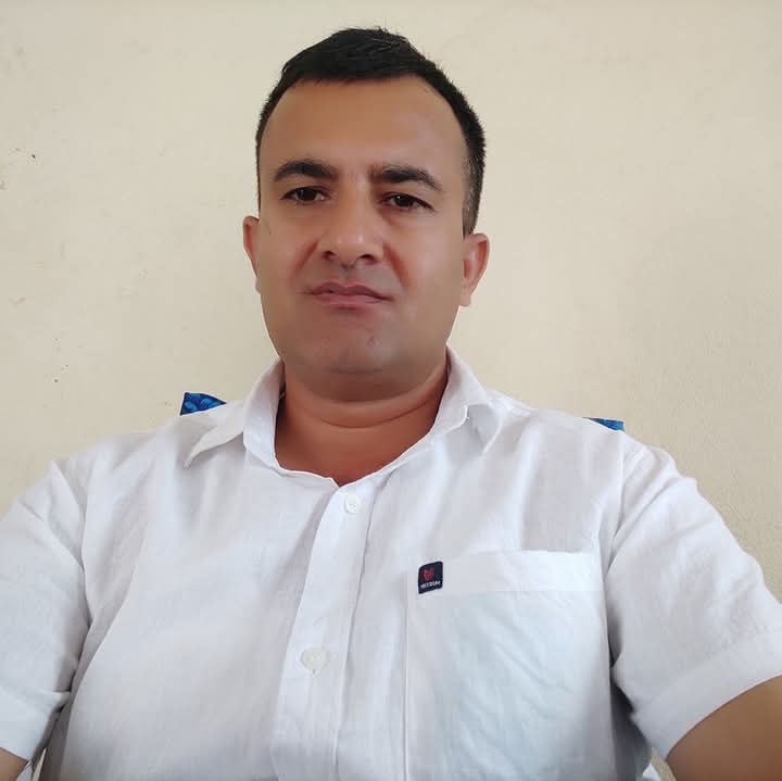 प्रेस चाैतारीबाट विद्रोह गरेर अध्यक्ष उम्मेदवार बनेका खड्का एमालेबाट निस्कासित