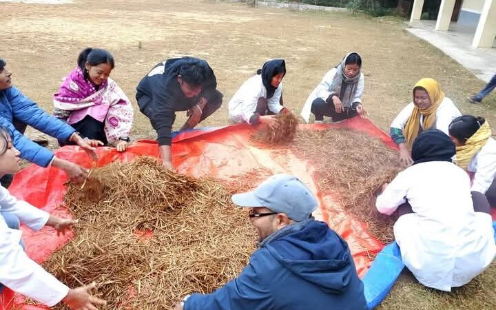 जनगणपति प्राविधिक शिक्षालयका बिद्यार्थीहरू तरकारी तथा च्याउ खेती तर्फ !
