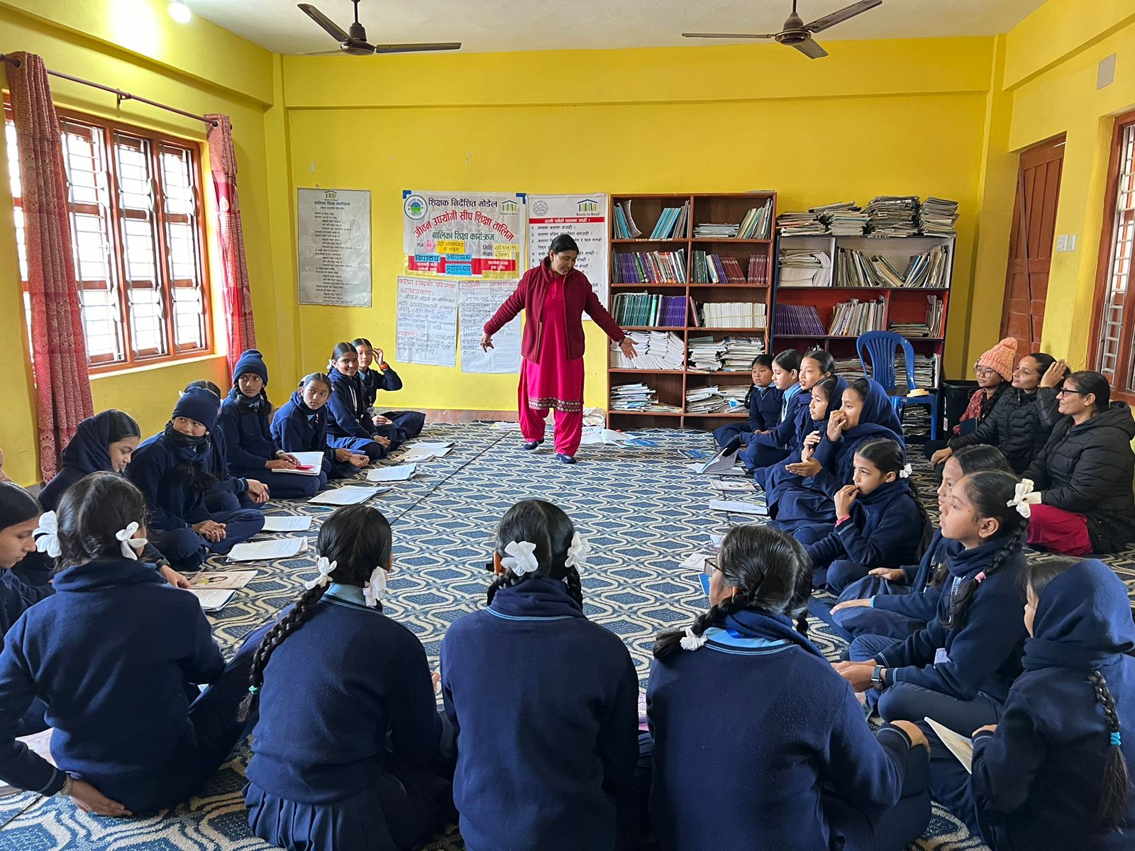 सत्यवतिमा सञ्चालित रूमटुरिडकाे वालिका शिक्षा कार्यक्रममा सराेकारवालाकाे अनुगमन भ्रमण