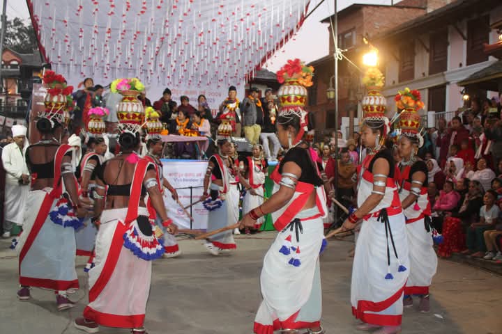 तामझामका साथ उद्घाटन भएको बन्दीपुर भ्रमण वर्षकाे बन्दीपुरेबाटै किन भइरहेको छ विरोध !