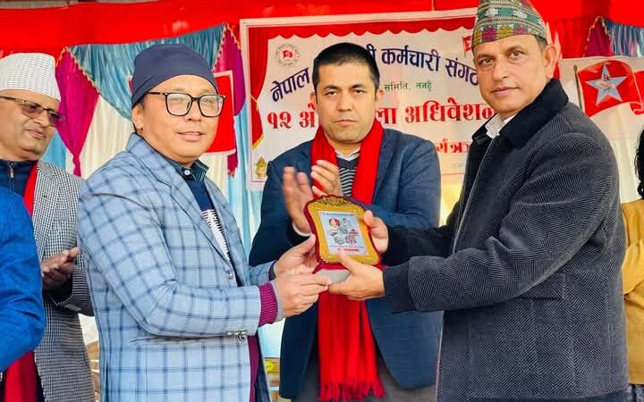 नेपाल निजामती कर्मचारी संगठन तनहुँको अध्यक्षमा भगवान त्रिपाठी चयन