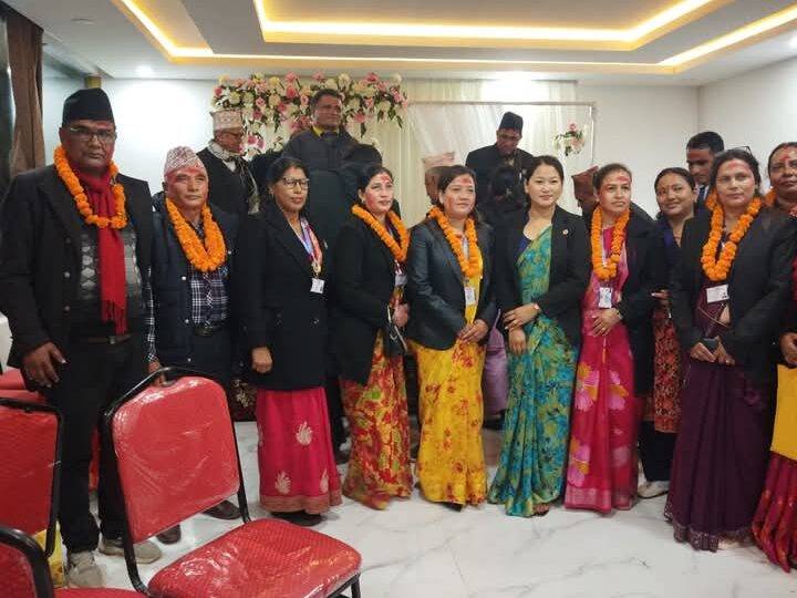 लेखापढी कानून व्यवसायी एशोसिएन तनहुँको अध्यक्षमा थापा