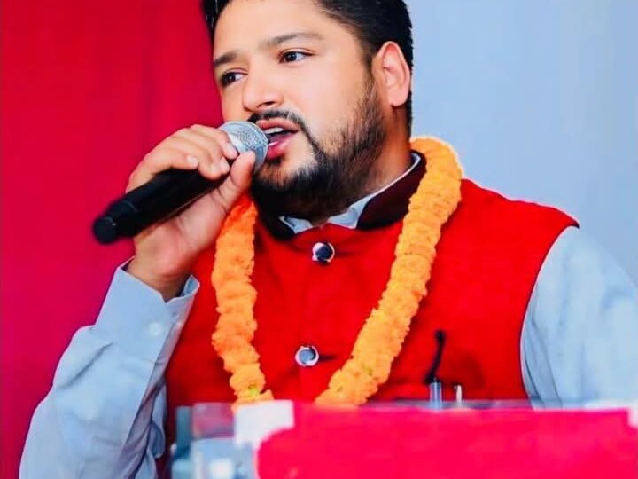 अखिल क्रान्तिकारी अध्यक्षकाे प्रतिस्पर्धामा बन्दीपुरका पाैडेल !