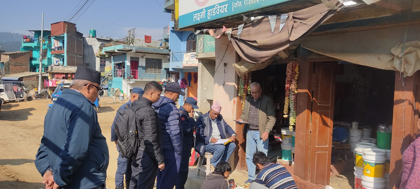 म्याग्देमा ठुलो परिमाणमा अखाद्य वस्तु तथा म्याद नाघेका सामाग्री नस्ट