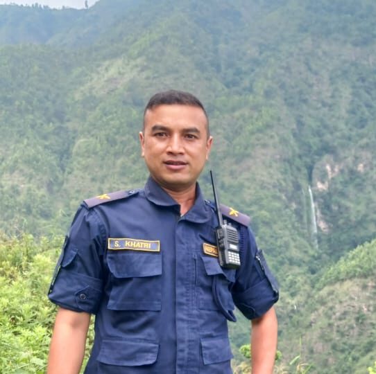 बन्दीपुरका प्रहरी निरीक्षक केसीको उत्कृष्ट काम ! चाेरीका माेटरसाइकल समाउने देखि शान्तिसुरक्षा कायम गर्नेसम्म !
