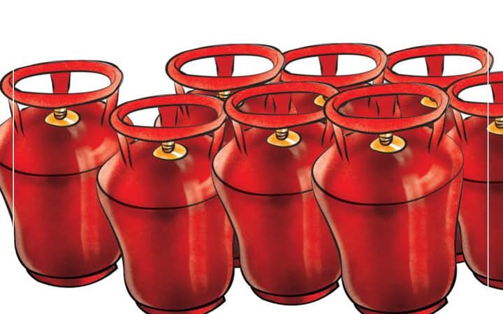 शानदार म:म हाेटलमा ग्याँस सिलिन्डर विस्फोट हुँदा ११ जना घाइते