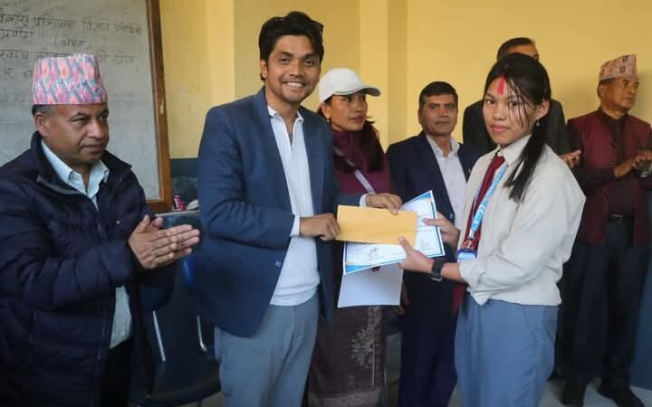आँबुखैरेनीमा स्थानीय तह स्तरीय विद्यार्थीका लागि सिर्जनात्मक लेखन कार्यशाला सम्पन्न