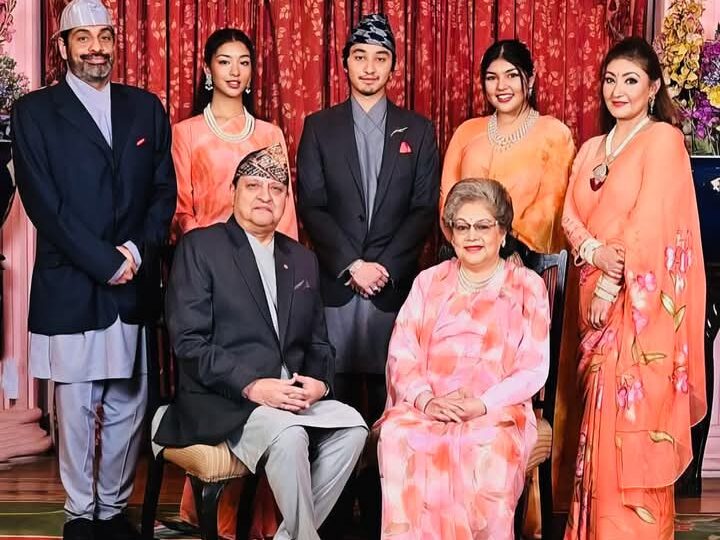 पुर्व राजा शाहको सुरक्षा कटाैती गर्दै १० जना शुरक्षाकर्मी फिर्ता