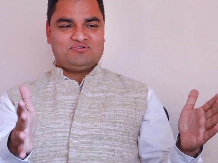 स्वास्थ्य बीमा काेष बलियो पार्न स्वास्थ्य मन्त्री पाैडेलकाे निर्णय