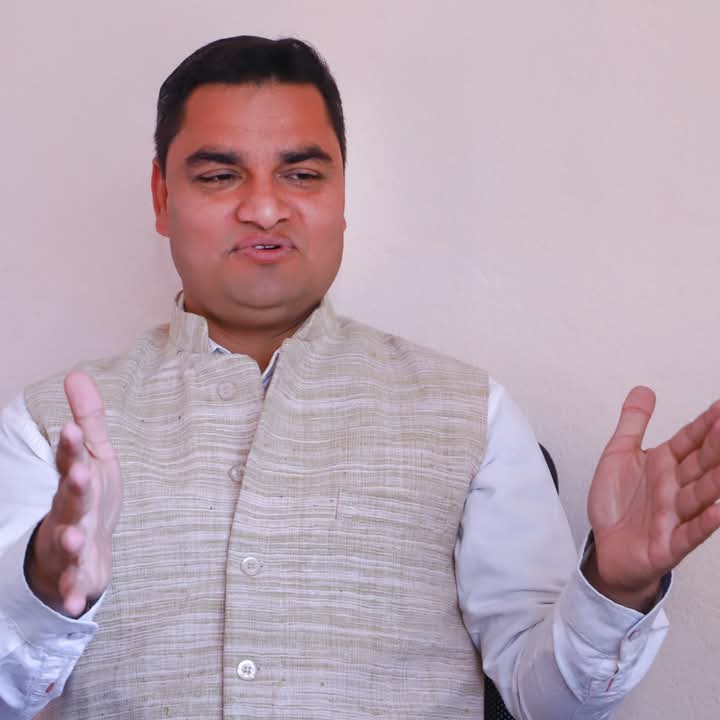 स्वास्थ्य बीमा काेष बलियो पार्न स्वास्थ्य मन्त्री पाैडेलकाे निर्णय