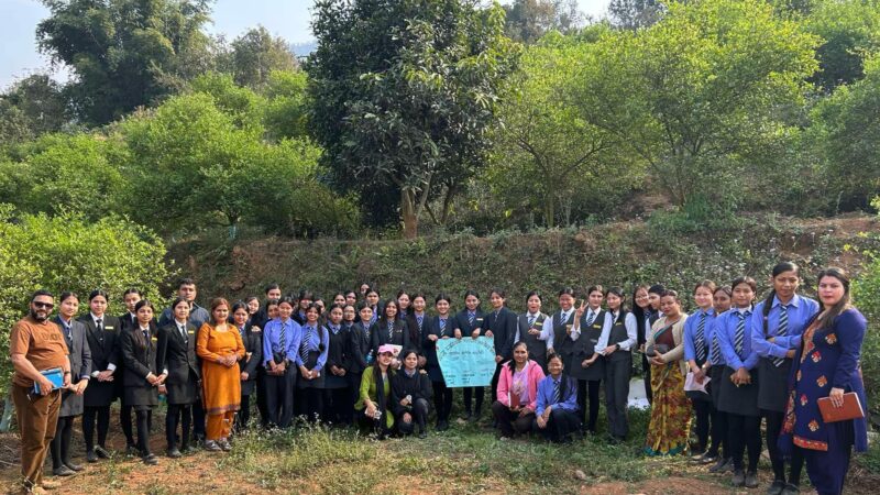 महिला नेतृत्वमा आधारित व्यवसाय अध्ययनका लागि बालिकाहरूको स्थलगत भ्रमण