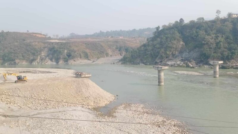 गडगडीघाटकाे ३२ करोडको पुल ९ वर्षदेखि अलपत्र